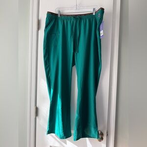 NWT HeartSoul low rise flare drawstring scrub pants, green, XXLP 2XL Petite